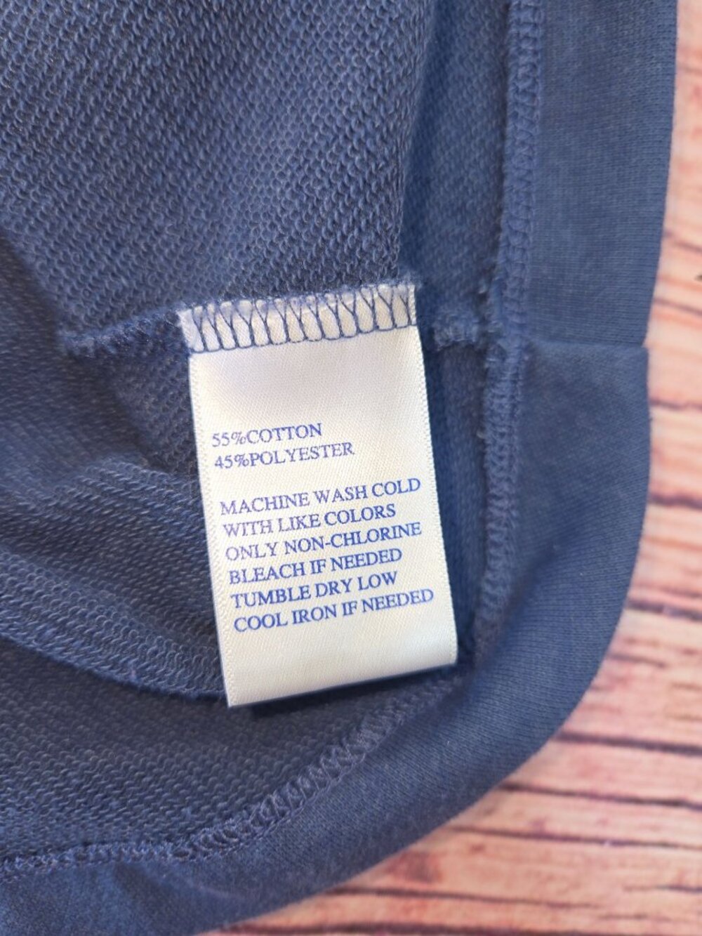Southern Tide Womens Navy Cropped Hoodie Medium - Picture 6 of 7